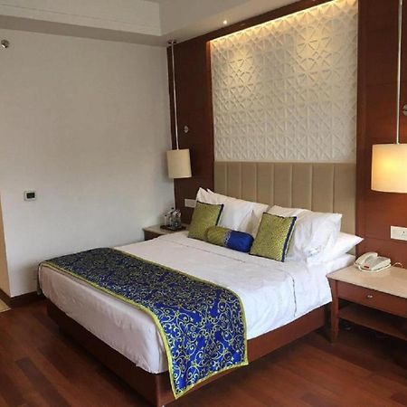 Hotel Tu Casa Delhi Airport 뉴델리 외부 사진