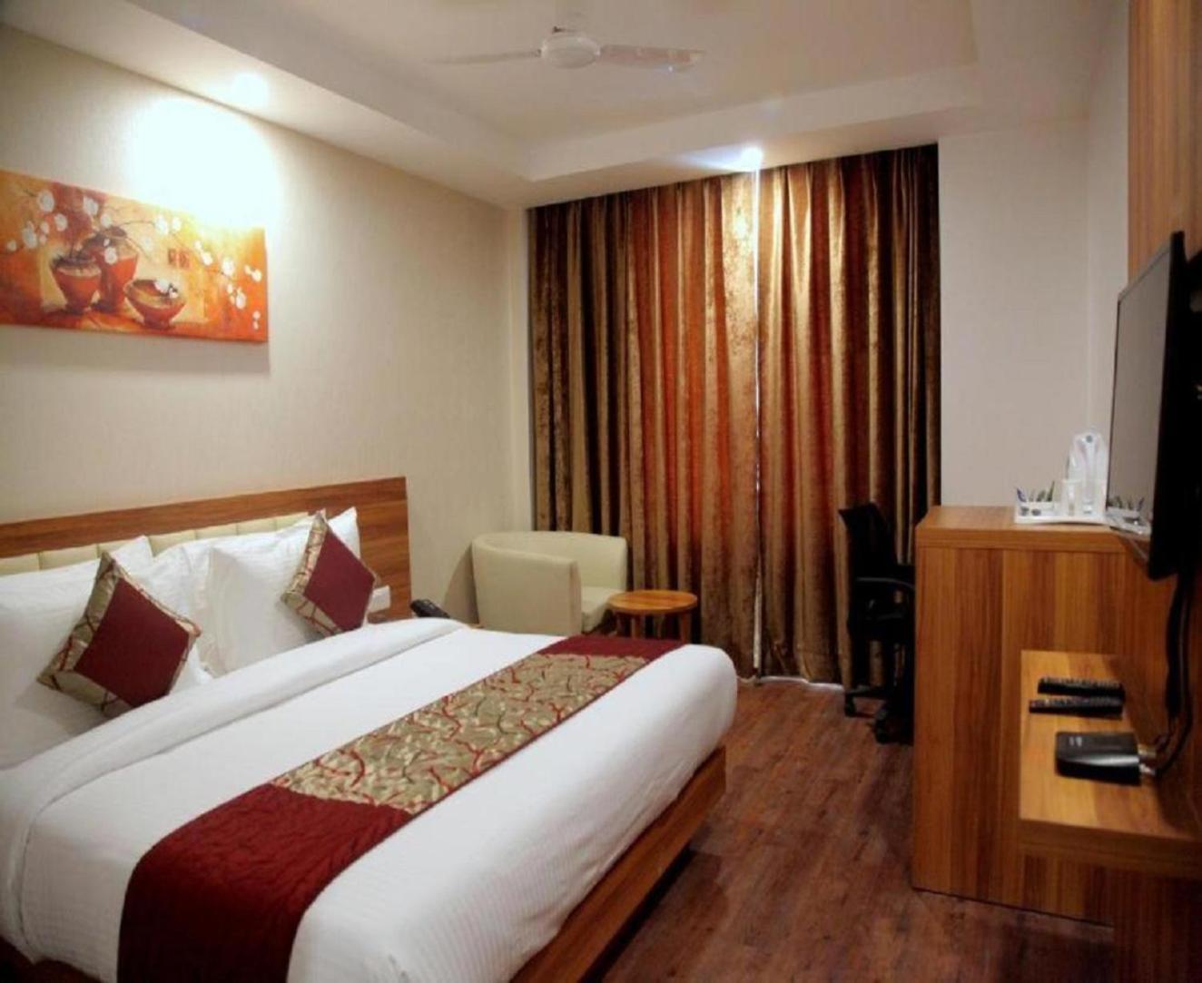 Hotel Tu Casa Delhi Airport 뉴델리 외부 사진